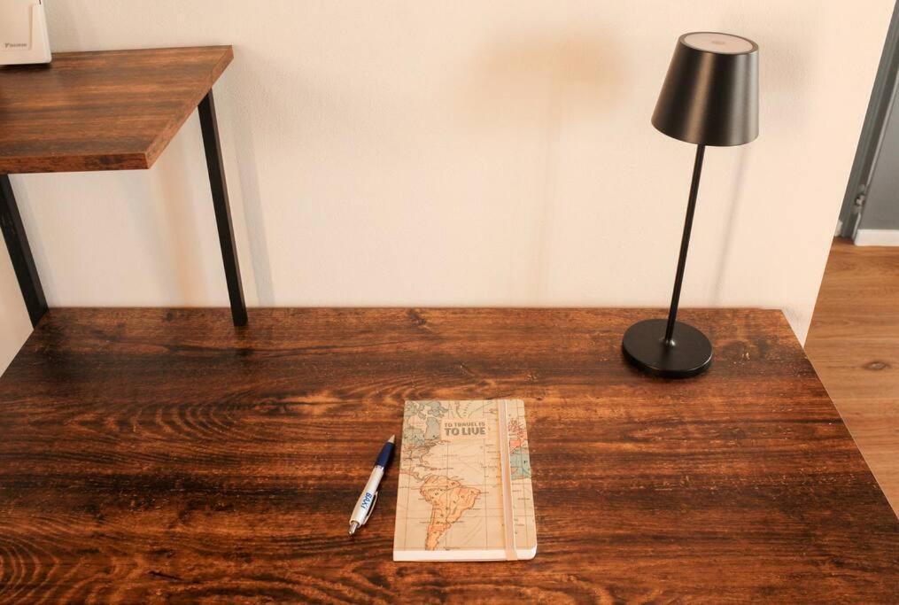 Poppy Loft Apartment โกรตาเฟราตา ภายนอก รูปภาพ